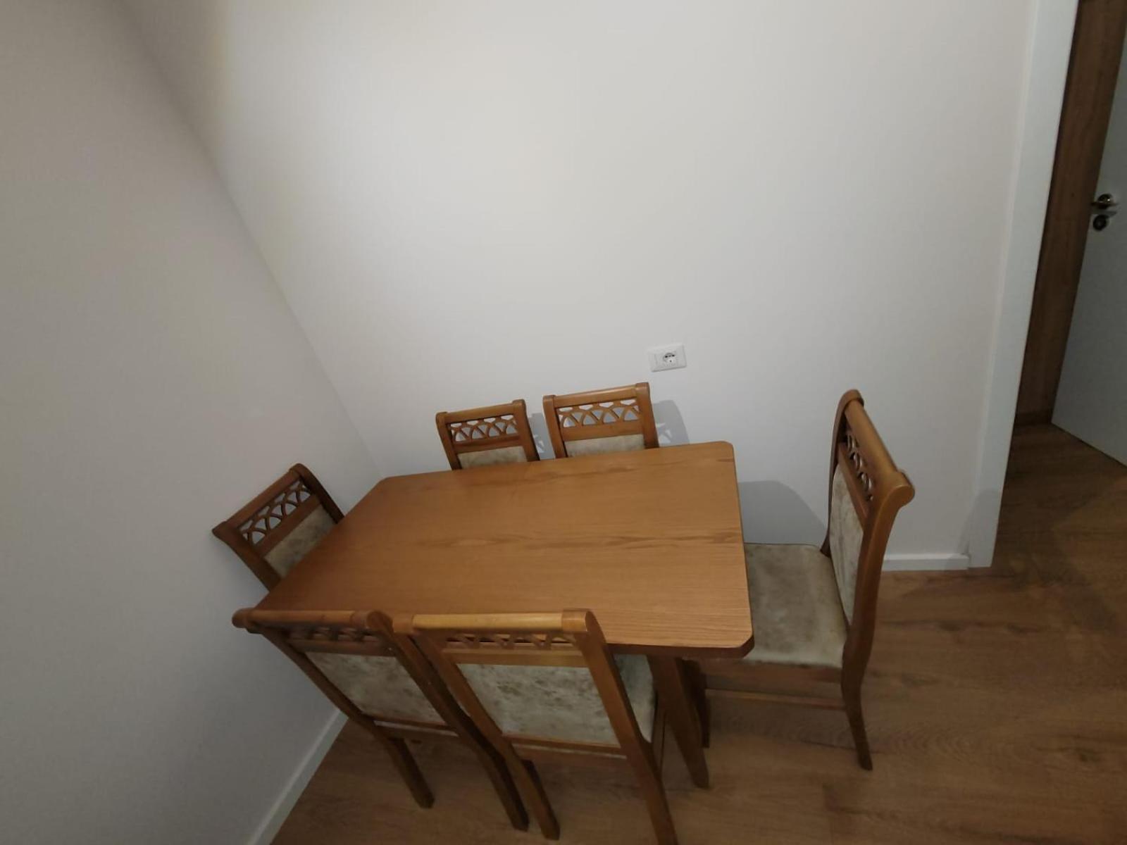 Enes Apartment Tirane Екстер'єр фото